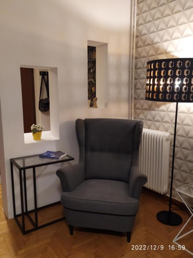 Plaka'S Flat-Near Syntagma Metro Station Appartement Athene Buitenkant foto